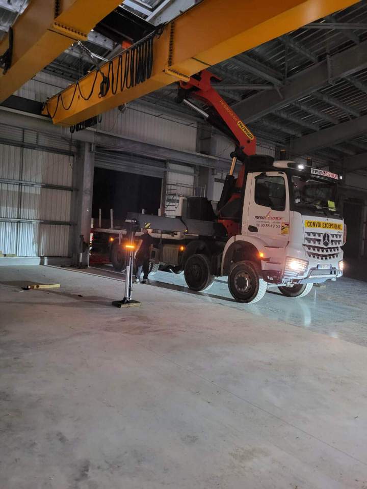 Levage et installation d’un pont roulant