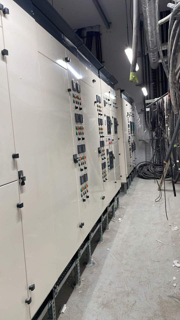 Manutention et installation d’un groupe de froid industriel